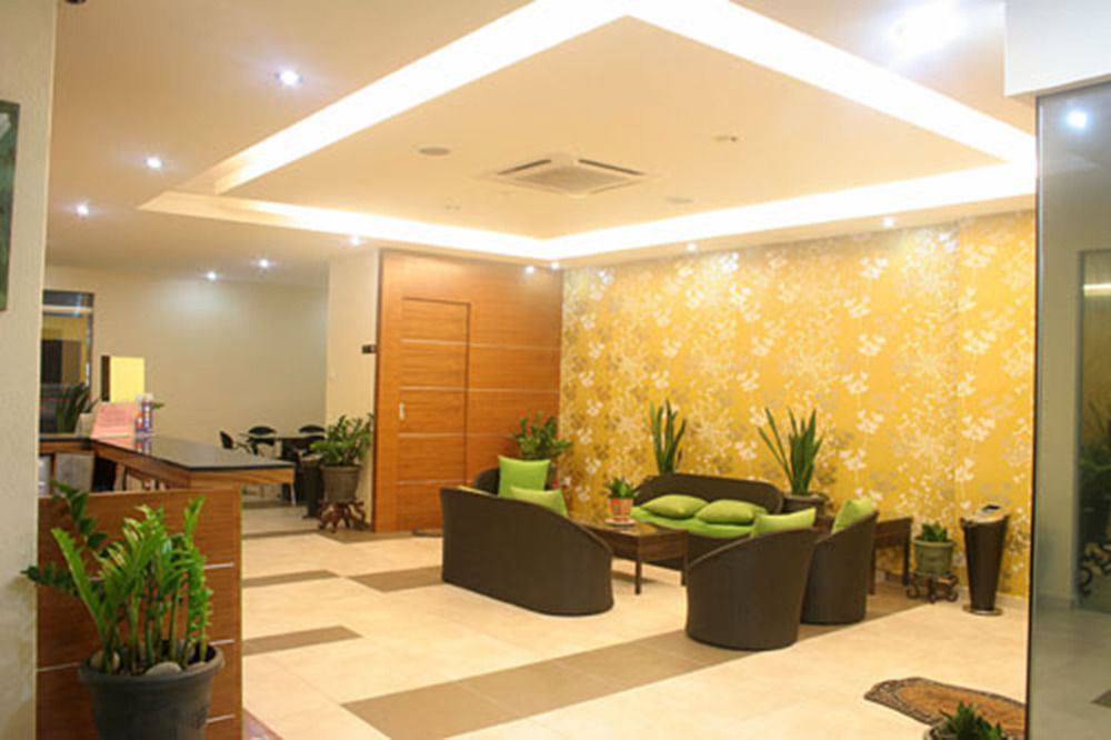 Sri Indar Hotel Bukit Mertajam Buitenkant foto