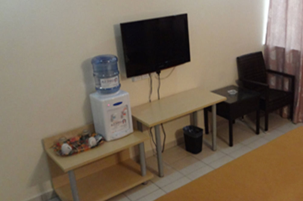 Sri Indar Hotel Bukit Mertajam Buitenkant foto
